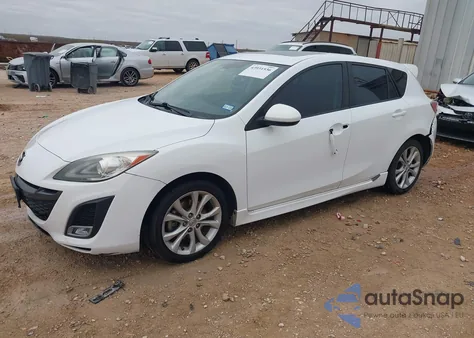 2011 Mazda Mazda3 S Sport z USA, uszkodzony, nr VIN JM1BL1K54B1451492
